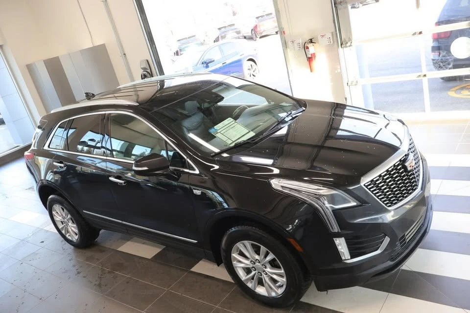 2022 Cadillac XT5 - Image 3 of 15