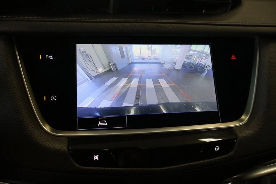 2022 Cadillac XT5 - Image 14 of 15