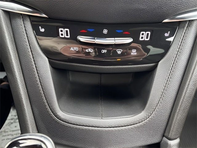 2022 Cadillac XT5 - Image 17 of 20