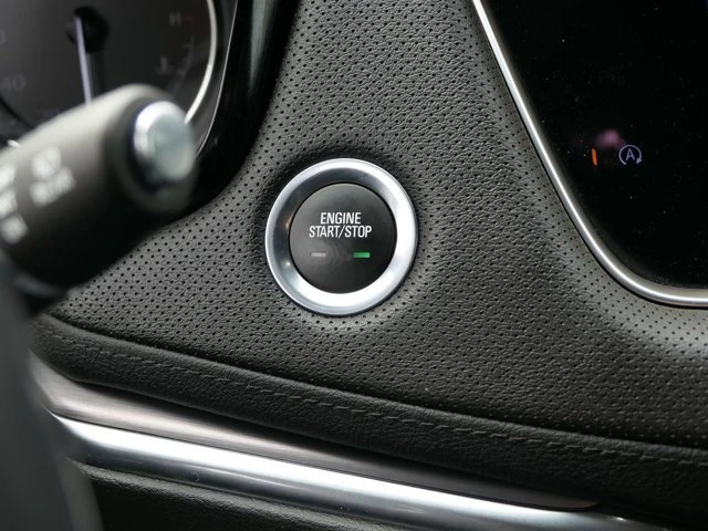 2022 Cadillac XT5 - Image 17 of 20