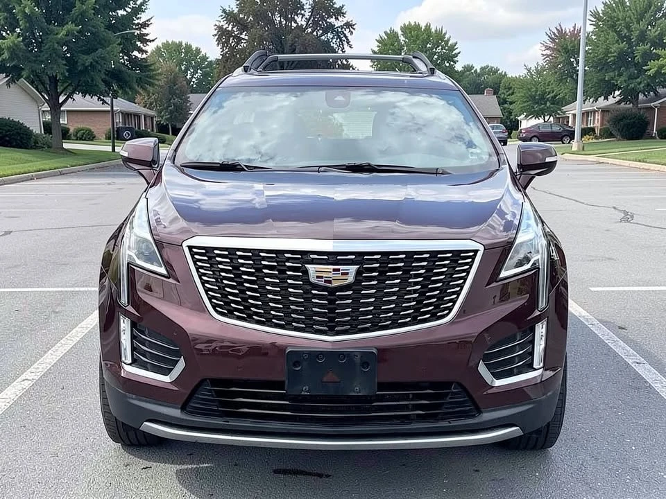 2022 Cadillac XT5 - Image 2 of 20