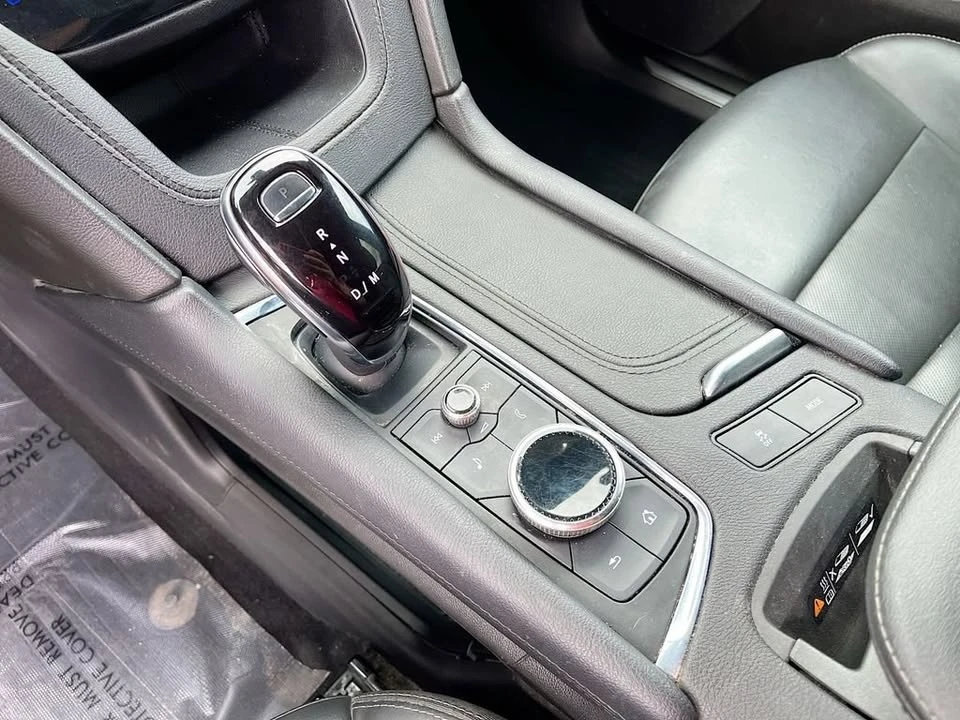 2022 Cadillac XT5 - Image 16 of 20