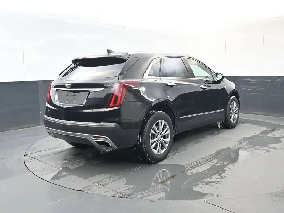 2022 Cadillac XT5 - Image 4 of 10