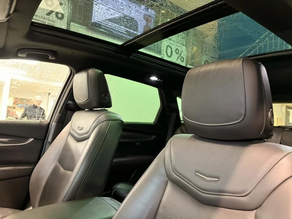 2022 Cadillac XT5 - Image 13 of 20
