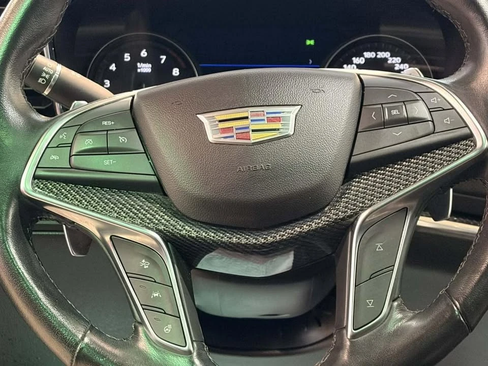 2022 Cadillac XT5 - Image 15 of 20