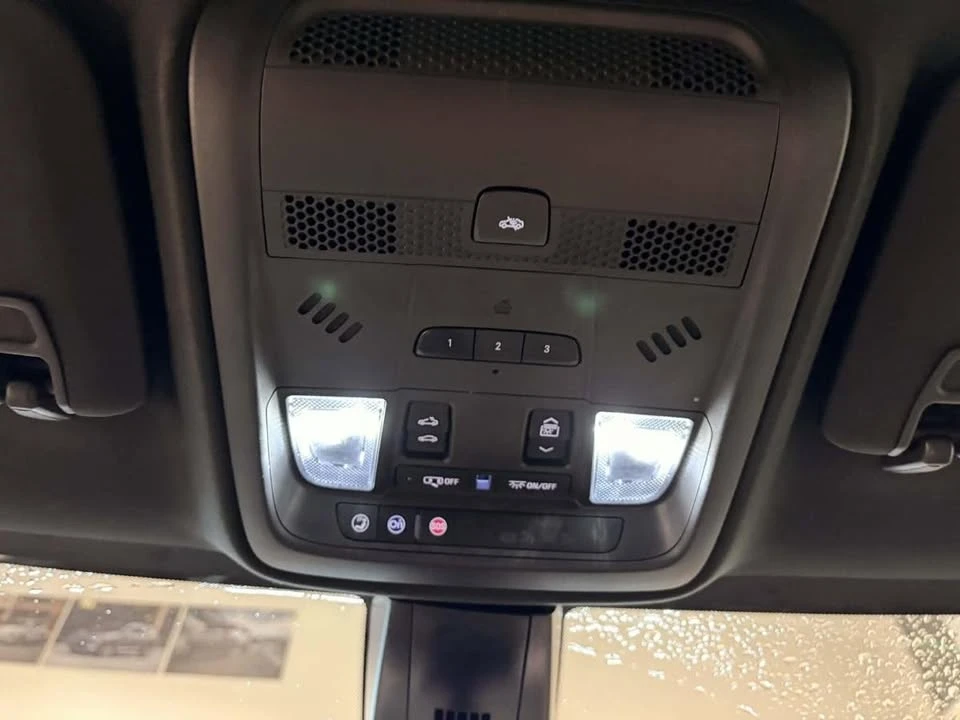 2022 Cadillac XT5 - Image 19 of 20