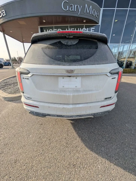 2022 Cadillac XT6 - Image 3 of 8