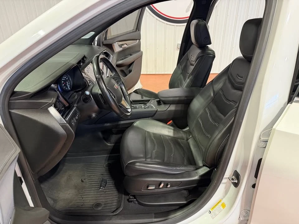 2022 Cadillac XT6 - Image 17 of 20