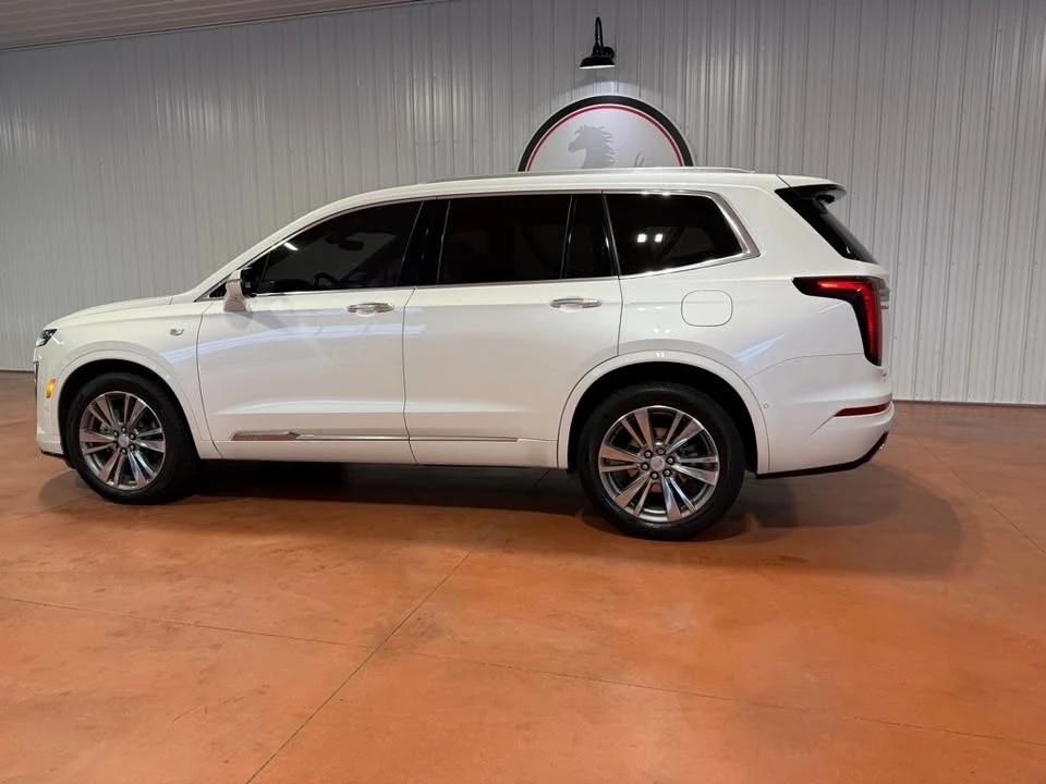 2022 Cadillac XT6 - Image 11 of 20