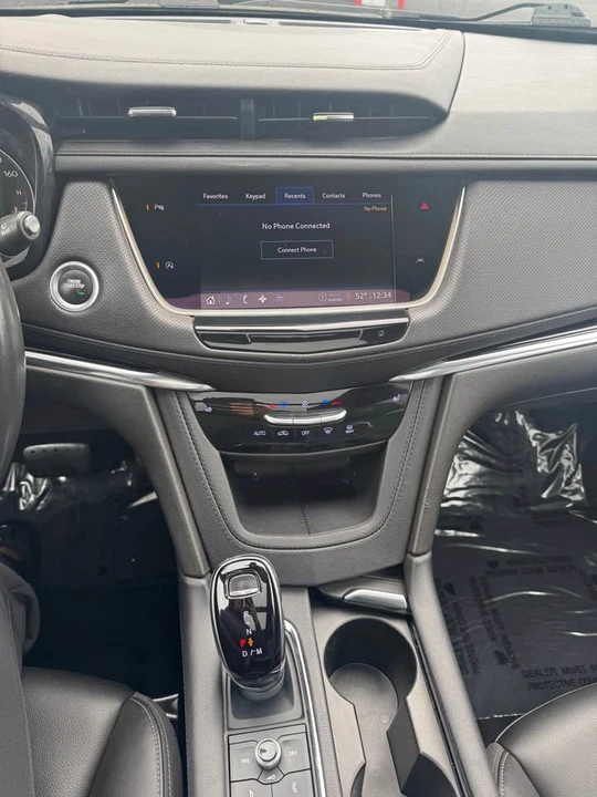 2022 Cadillac XT6 - Image 3 of 5