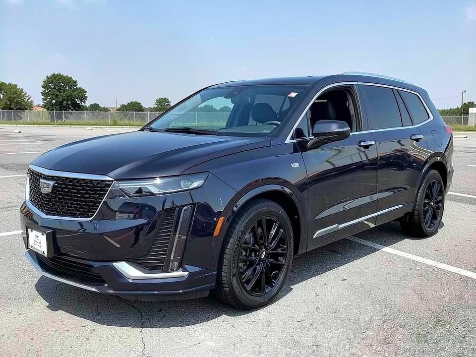 2022 Cadillac XT6 - Image 3 of 3