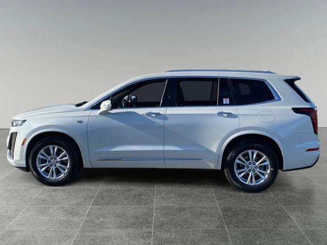 2022 Cadillac XT6 - Image 2 of 12