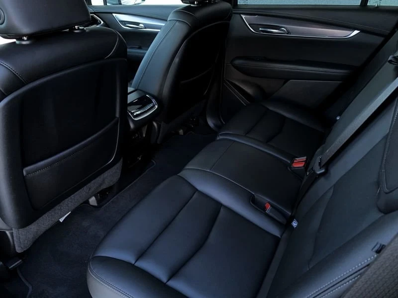 2022 Cadillac XT6 - Image 19 of 20