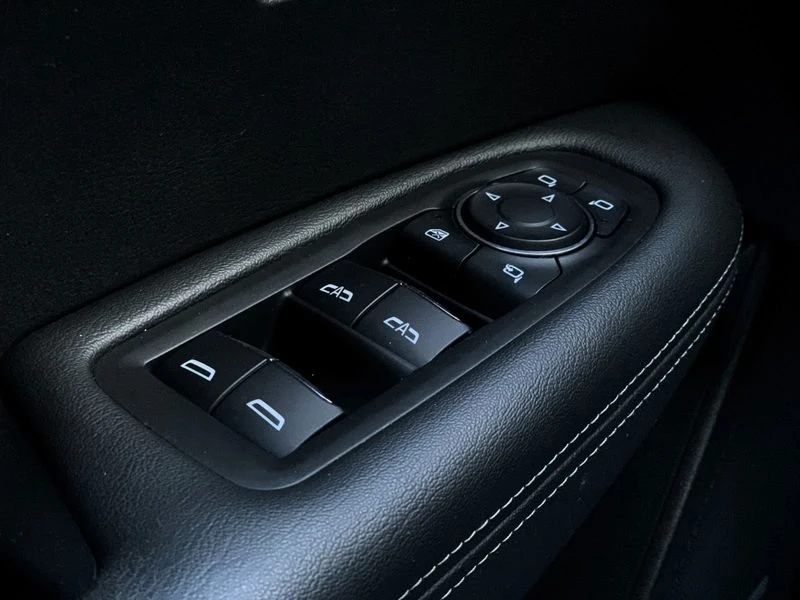 2022 Cadillac XT6 - Image 17 of 20