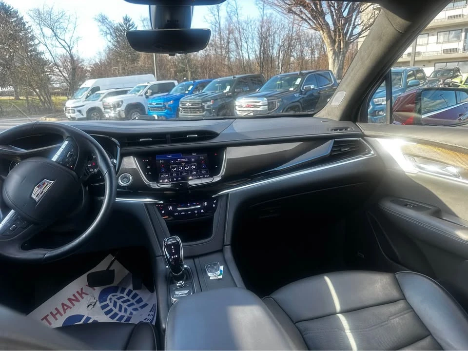 2022 Cadillac XT6 - Image 5 of 11