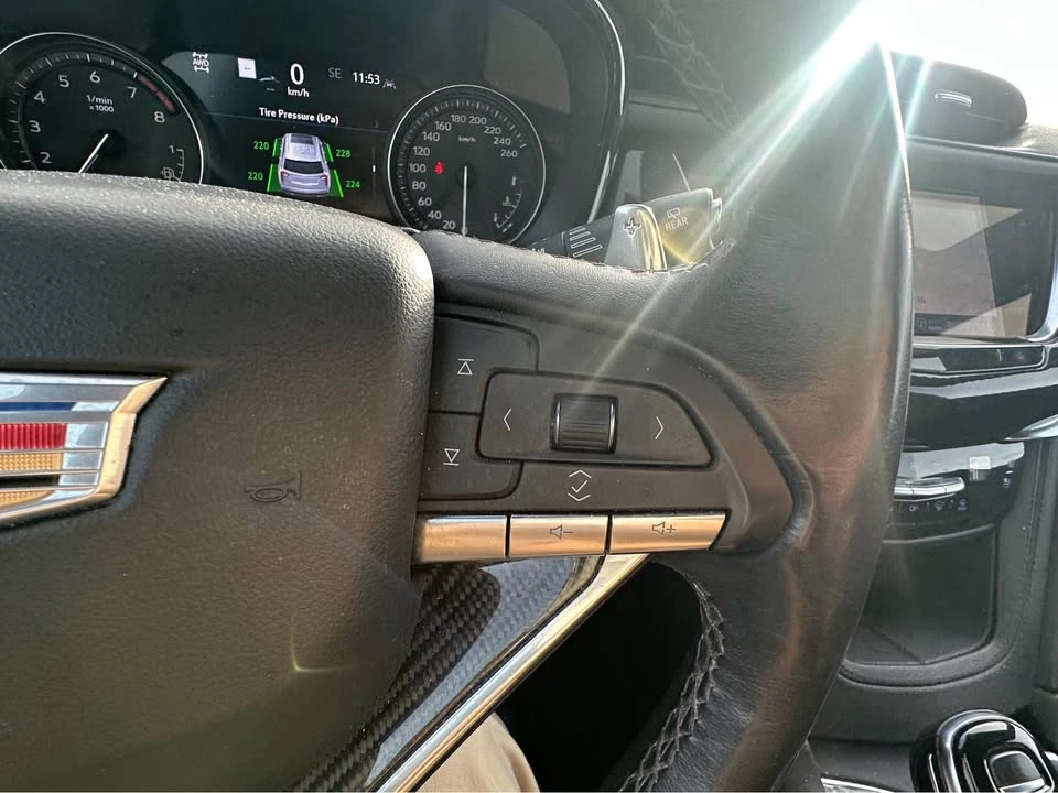 2022 Cadillac XT6 - Image 11 of 14