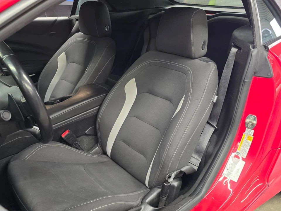 2022 Chevrolet Camaro 6th Gen - Image 8 of 13