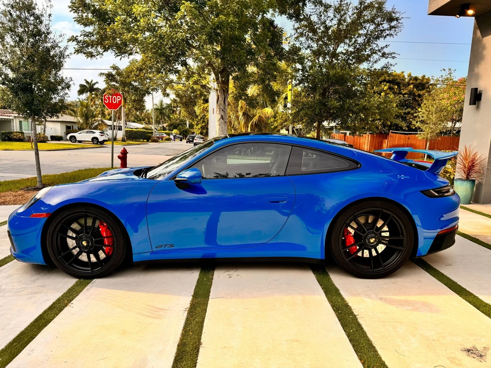 2022 Porsche 992 Carrera GTS - Image 10 of 31