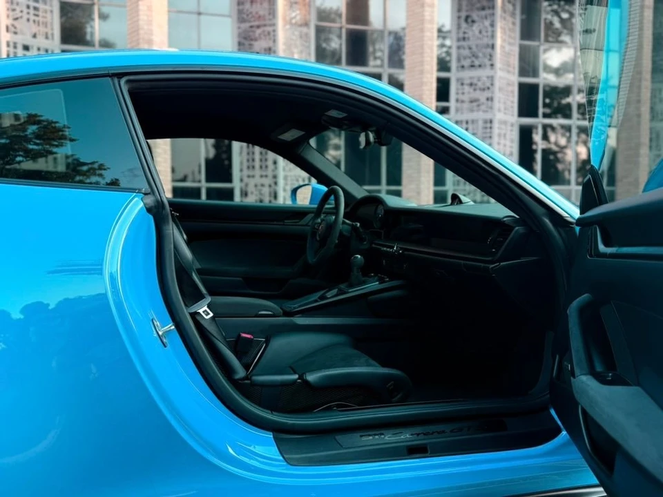 2022 Porsche 992 Carrera GTS - Image 10 of 29