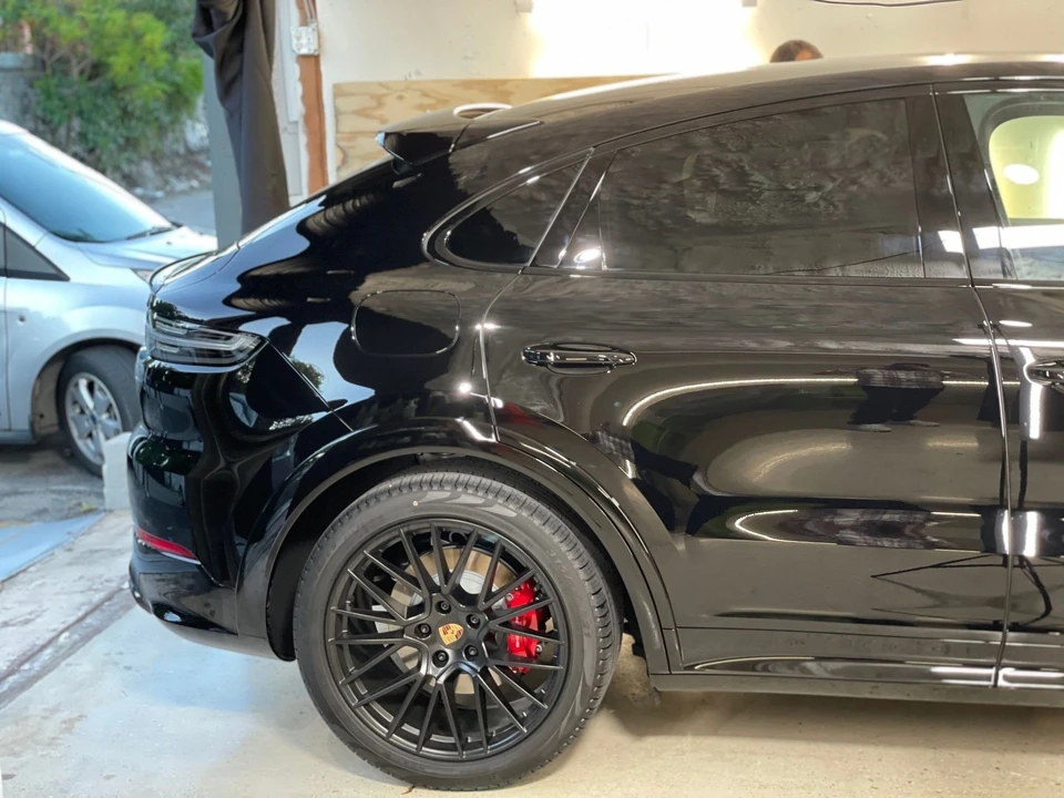 2022 Porsche 9Y0/9Y3 Cayenne GTS - Image 5 of 6