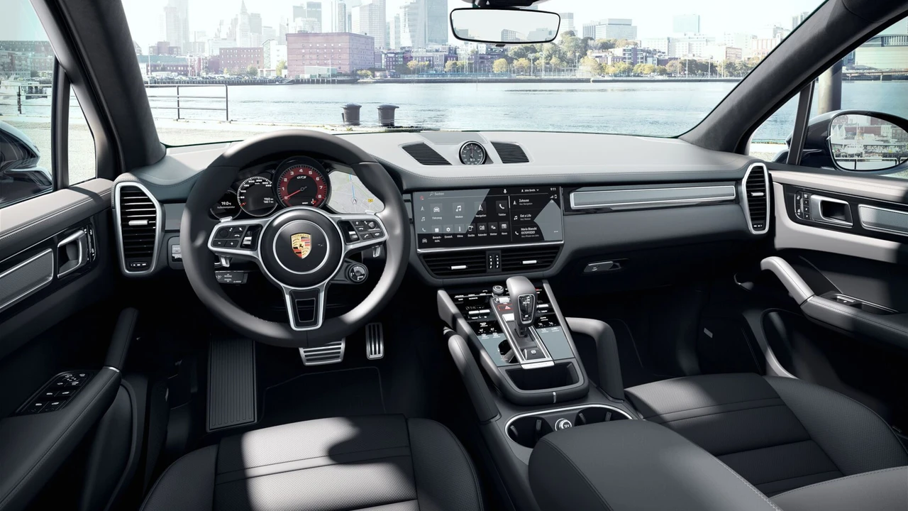 2022 Porsche 9Y0/9Y3 Cayenne GTS - Image 3 of 4