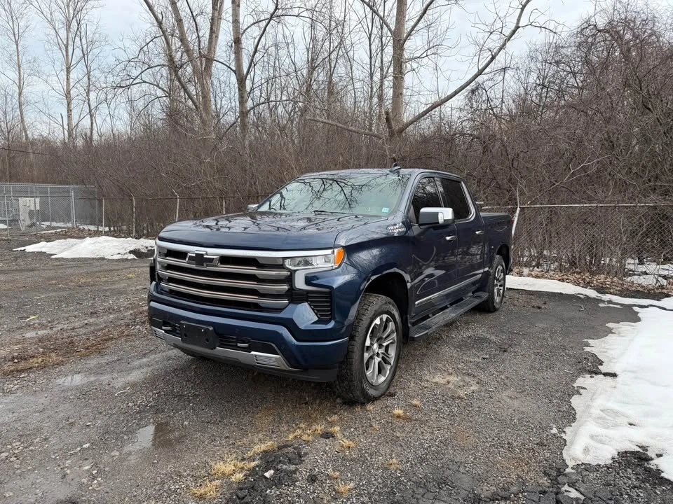2022 Chevrolet Silverado 4th Gen - Image 2 of 8