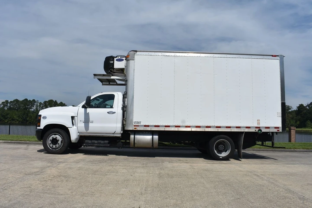 2022 Chevrolet Silverado Heavy Duty 4th Gen - Image 9 of 21