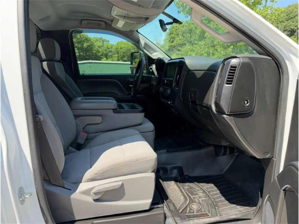 2022 Chevrolet Silverado Heavy Duty 4th Gen - Image 19 of 24