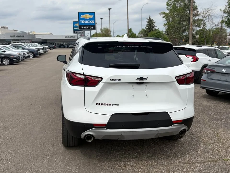 2022 Chevrolet Blazer - Image 3 of 9