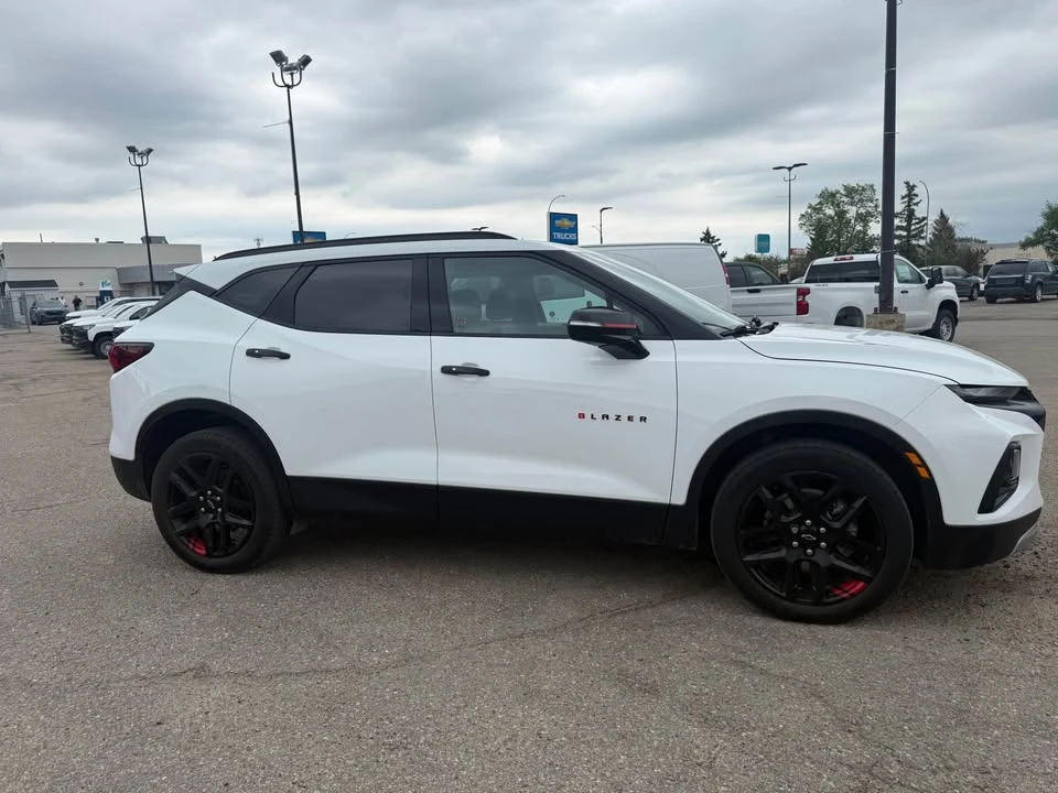 2022 Chevrolet Blazer - Image 3 of 12