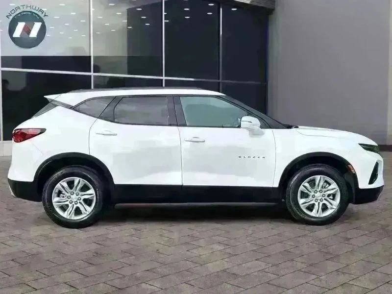 2022 Chevrolet Blazer - Image 6 of 12