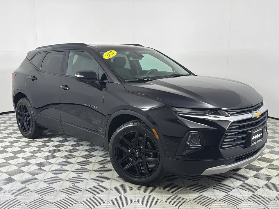 2022 Chevrolet Blazer - Image 2 of 12
