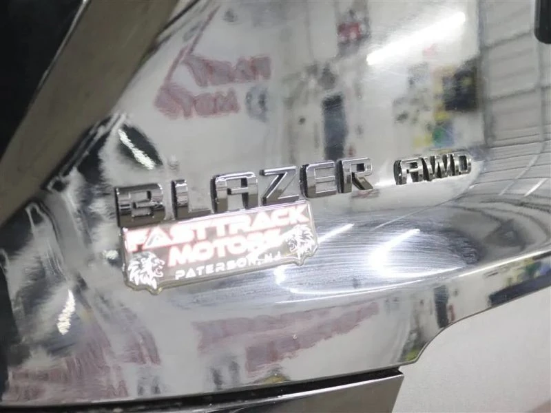 2022 Chevrolet Blazer - Image 7 of 12