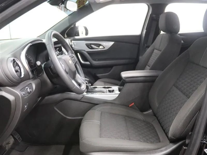 2022 Chevrolet Blazer - Image 10 of 12