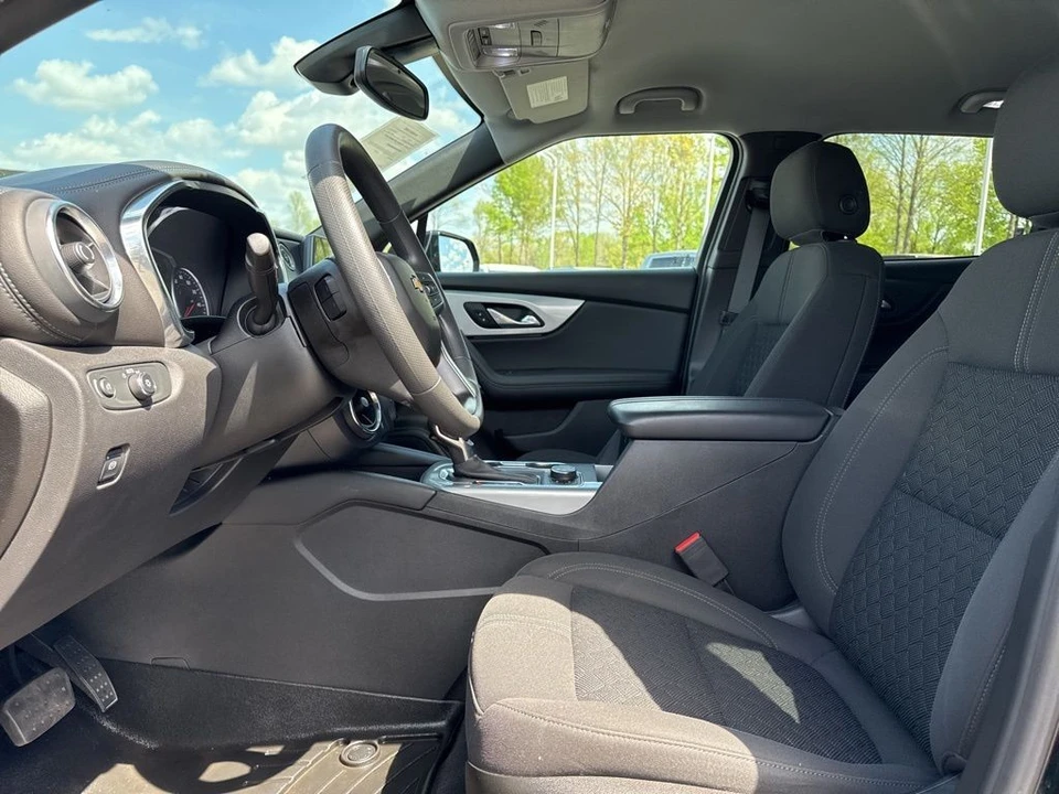2022 Chevrolet Blazer - Image 9 of 21