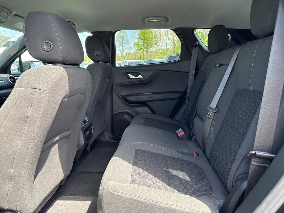 2022 Chevrolet Blazer - Image 12 of 31