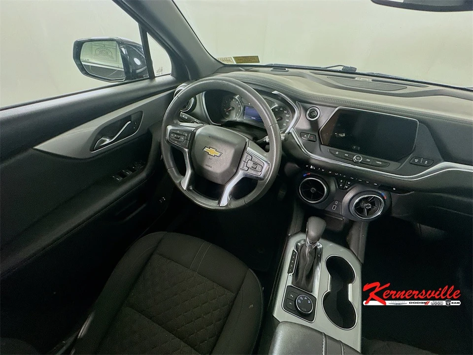 2022 Chevrolet Blazer - Image 9 of 12
