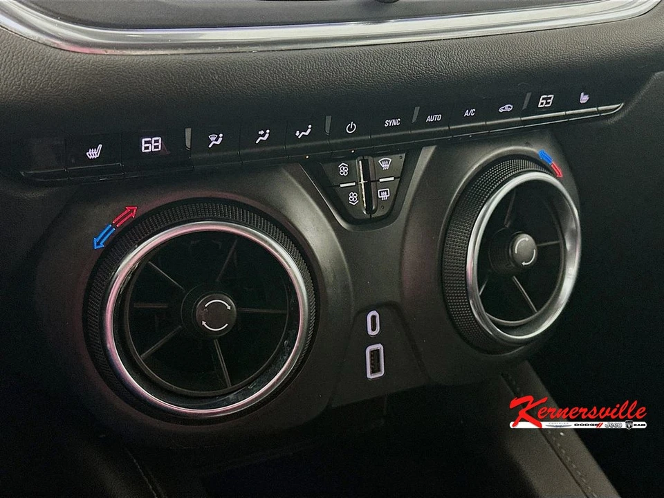 2022 Chevrolet Blazer - Image 18 of 21