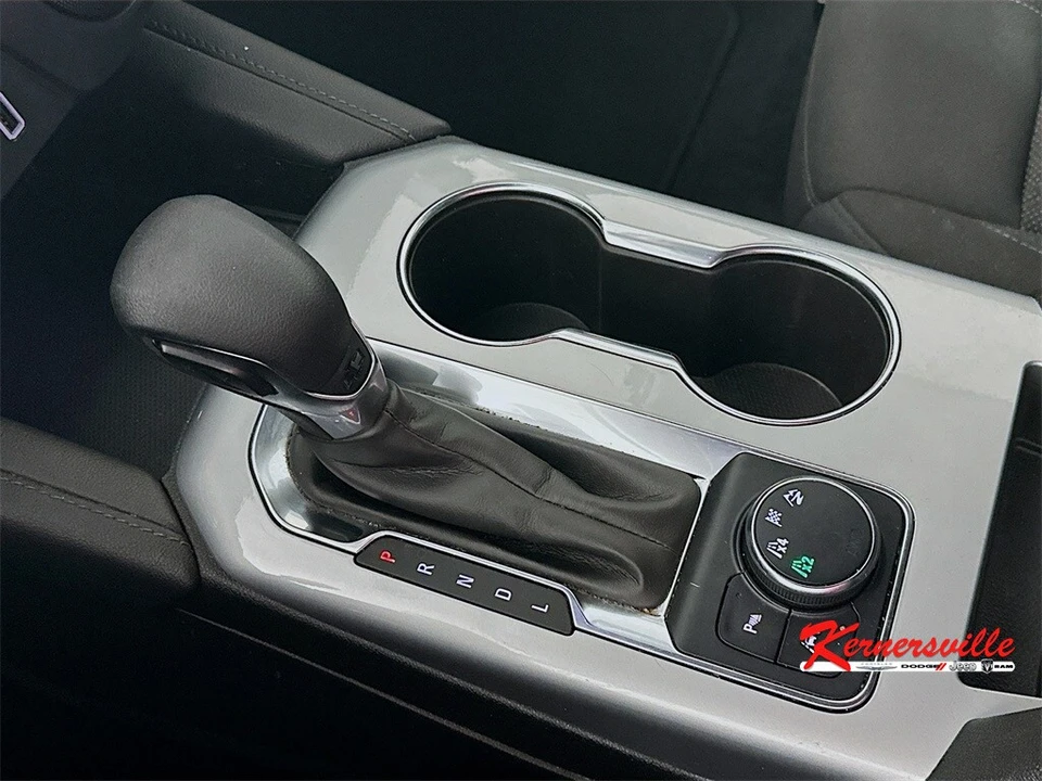 2022 Chevrolet Blazer - Image 16 of 21