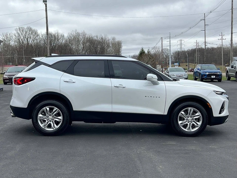 2022 Chevrolet Blazer - Image 20 of 21