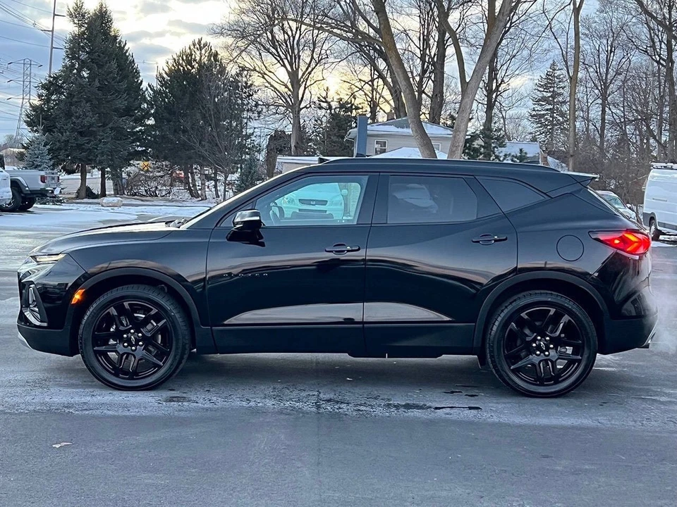 2022 Chevrolet Blazer - Image 16 of 21