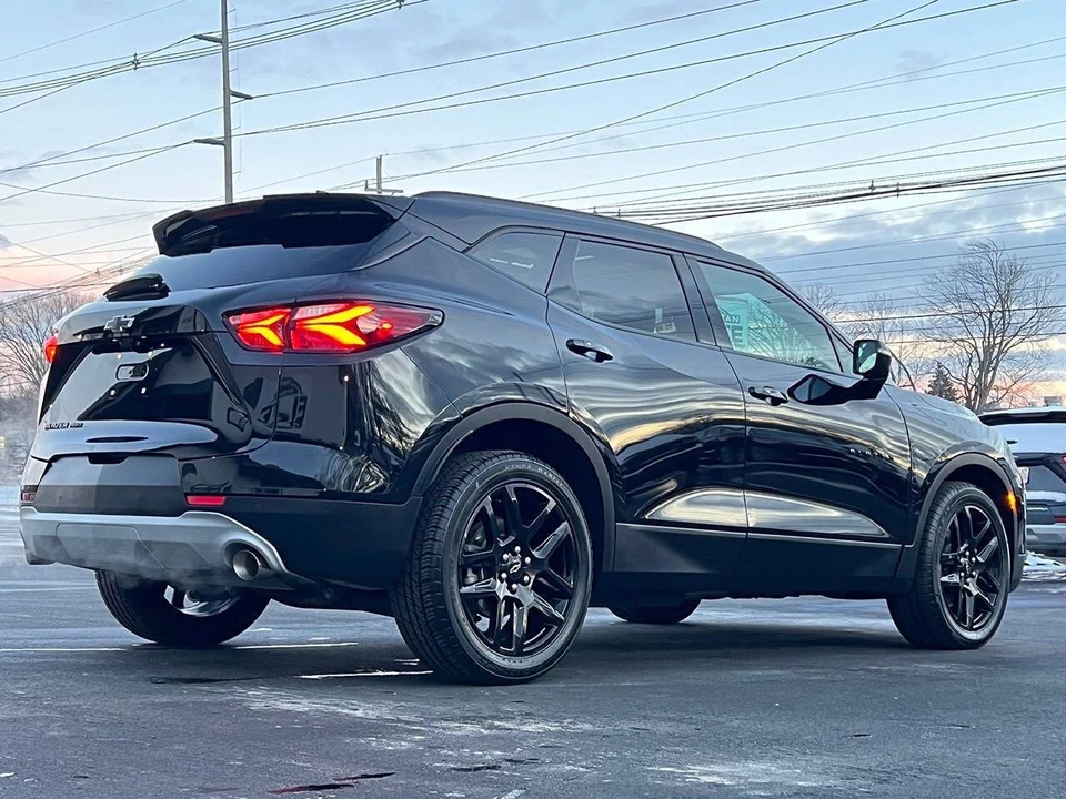 2022 Chevrolet Blazer - Image 19 of 21