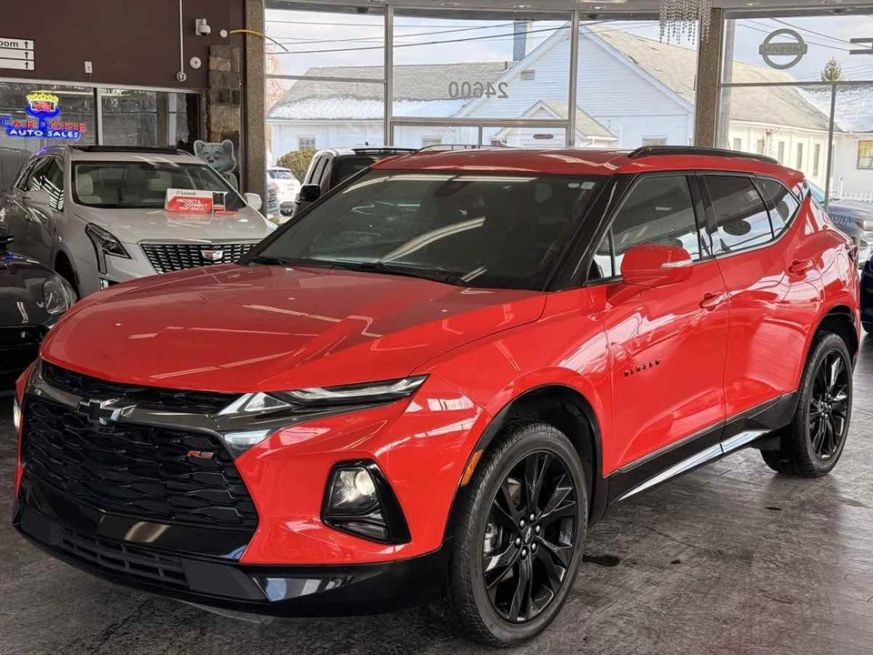 2022 Chevrolet Blazer - Image 2 of 12