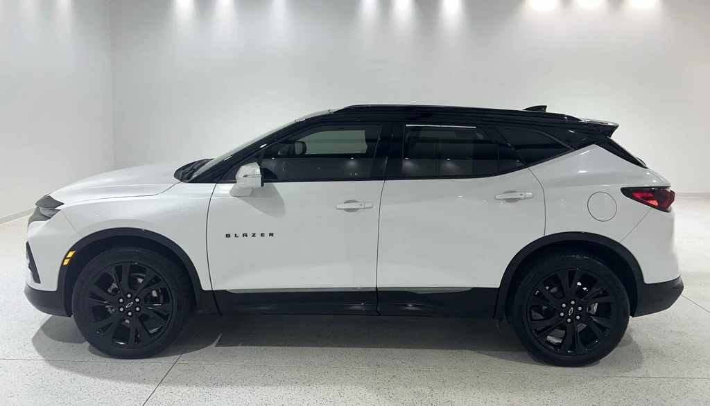2022 Chevrolet Blazer - Image 2 of 12
