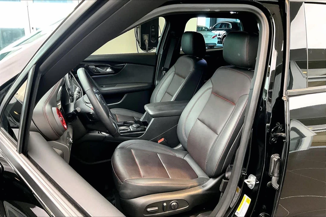 2022 Chevrolet Blazer - Image 8 of 12