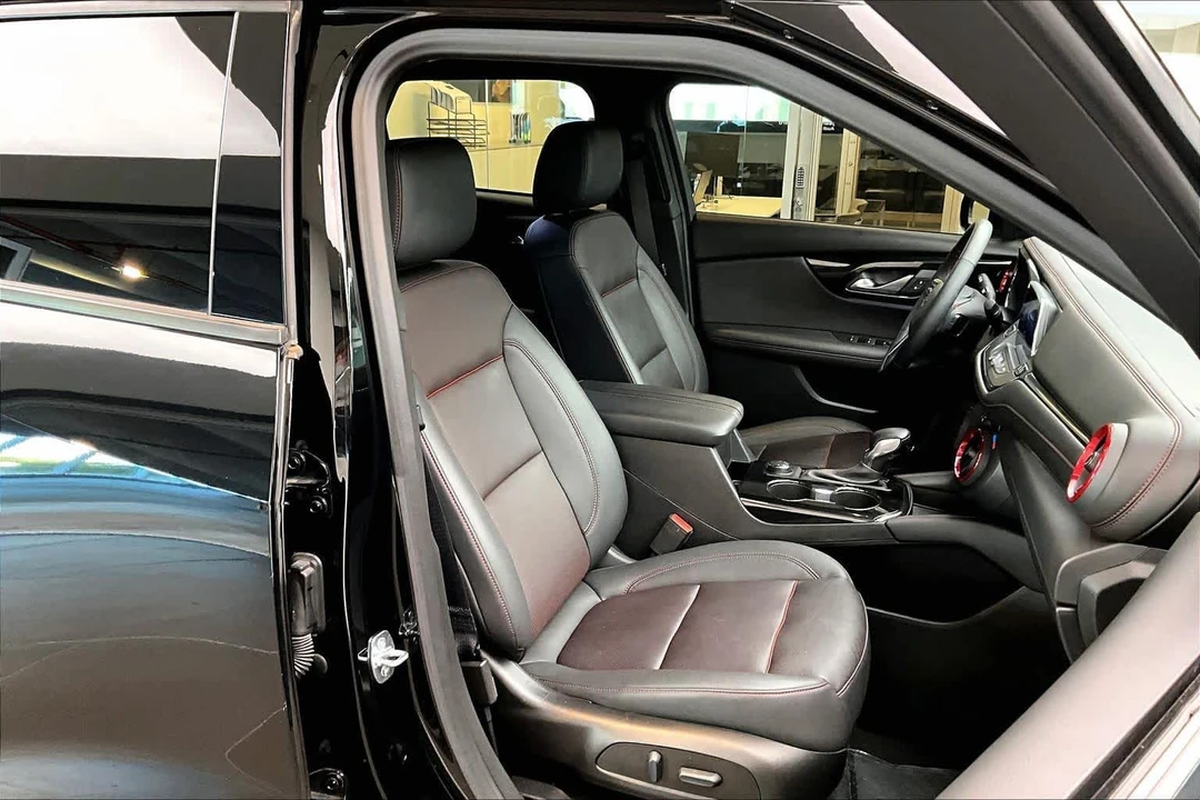 2022 Chevrolet Blazer - Image 9 of 12