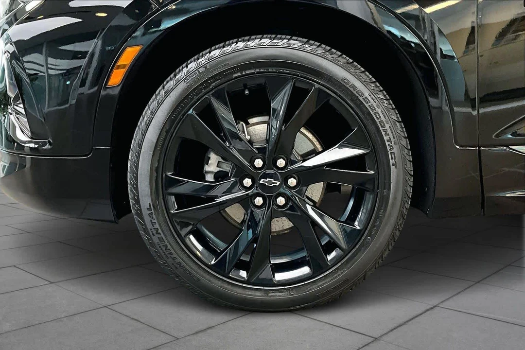 2022 Chevrolet Blazer - Image 11 of 12