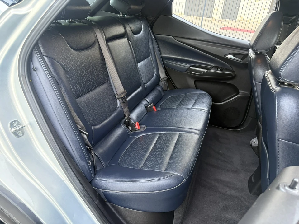 2022 Chevrolet - Image 21 of 28