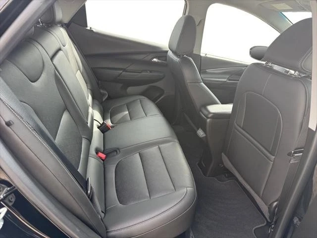 2022 Chevrolet - Image 18 of 25