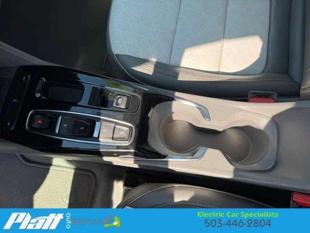 2022 Chevrolet - Image 25 of 31